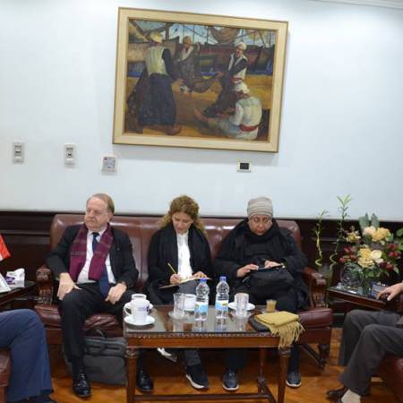 Alexandria University discusses methods to develop International Organization of the Francophone activities