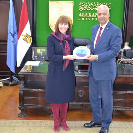 Alexandria University receives British Council Director