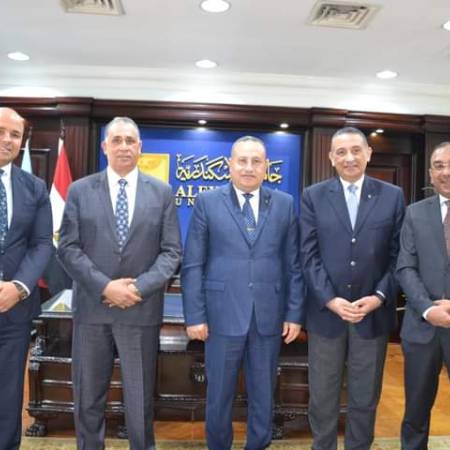 بروتوكول تعاون بين جامعة الإسكندرية( كلية الحقوق)والنقابة العامة للمحامين  